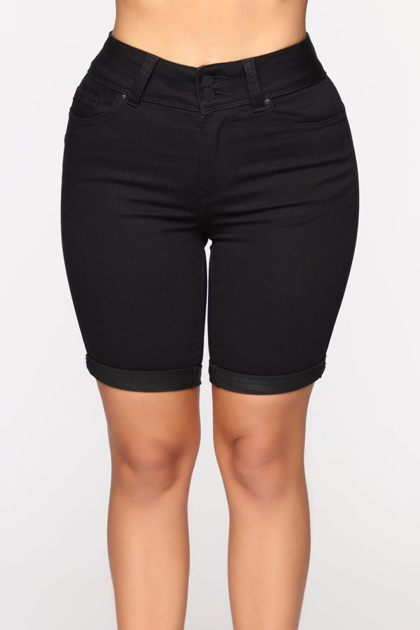 Lift Me Up Bermuda Shorts - Black
