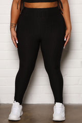 The Best Assets Textured Scrunch Butt Active Leggings - Black