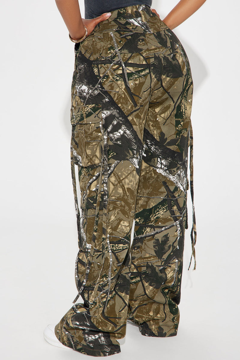 Golden Hour Wide Leg Tree Camo Cargo Pant - Olive/combo