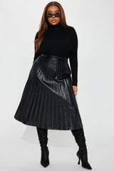 Stating Facts Midi Skirt - Black