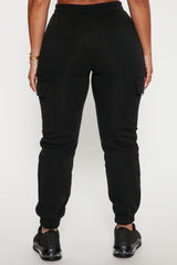 Let's Relax Jogger Sweatpants - Black