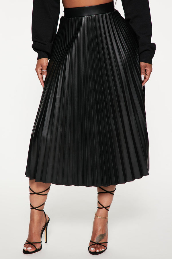 Stating Facts Midi Skirt - Black