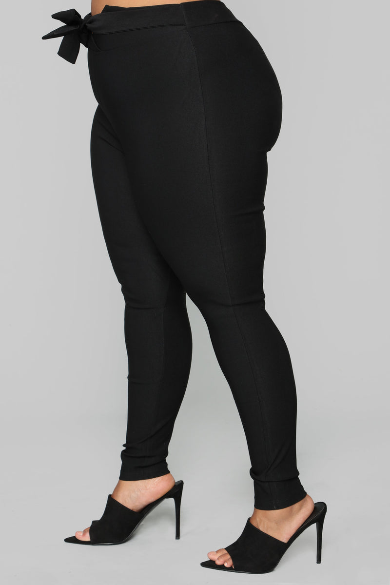 Knot Your Girl Pants - Black