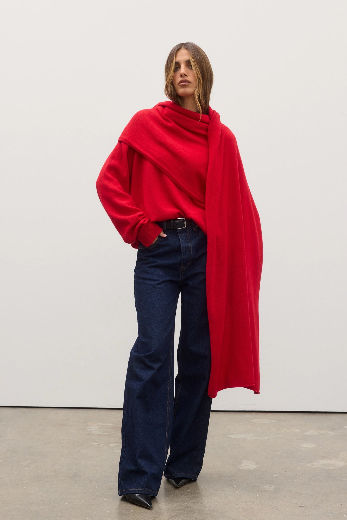 Billie V Neck Sweater Cherry Red