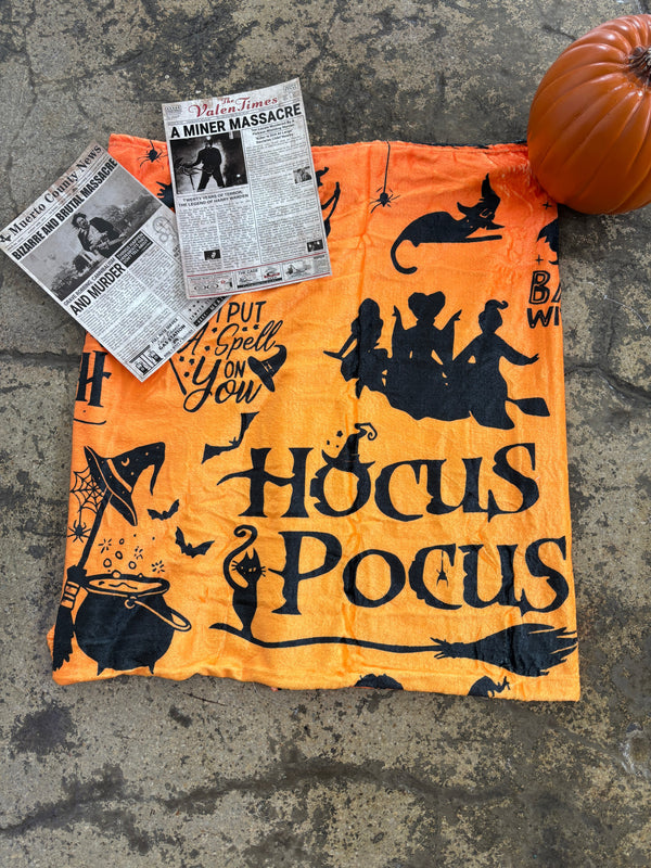 Spooky Blanket – Cozy Spooky Edition