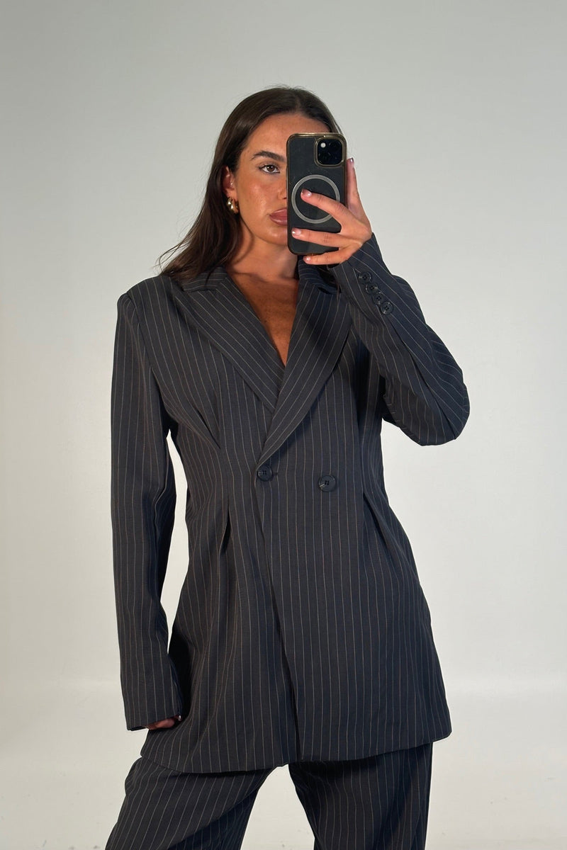 Kassandra Pinstripe Set Grey